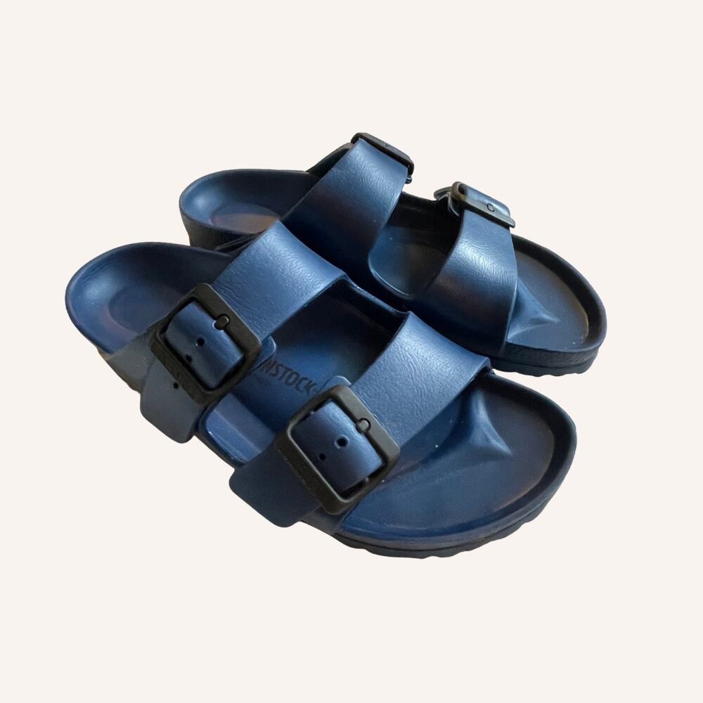 BIRKENSTOCK sandals foam navy blue size 37 pristine better that EUC